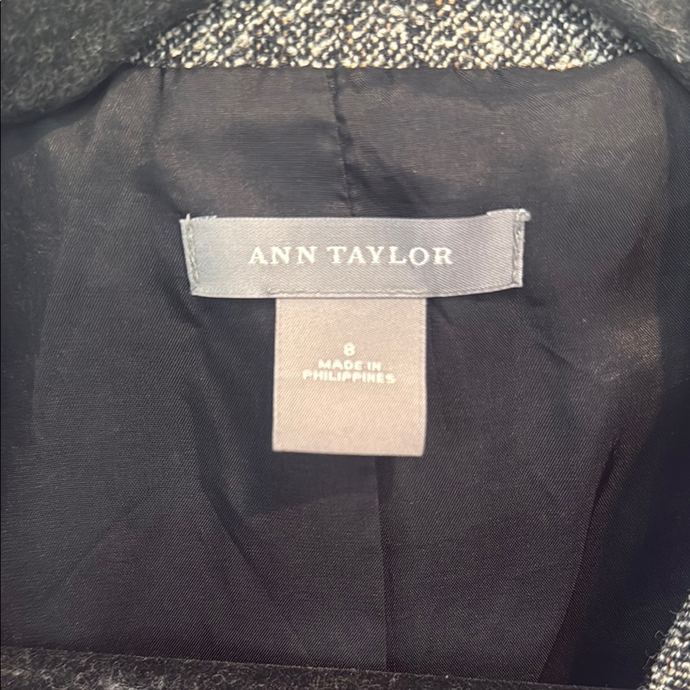 Ann Taylor Gray Tweed Belted Blazer - Picture 2 of 3
